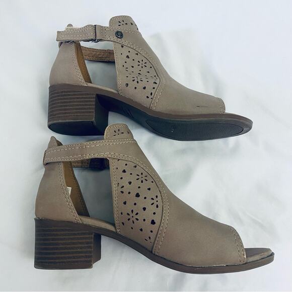 Nine West Girls Heeled Sandals Size 2.5 - Picture 7 of 10